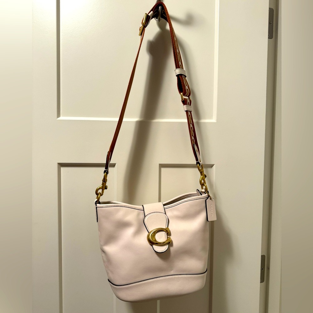 Coach Bucket Crossbody Bag